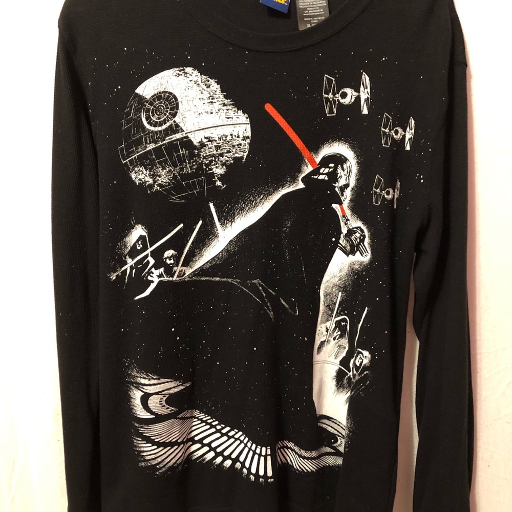 XL Star Wars sweater from hottopic, cotton